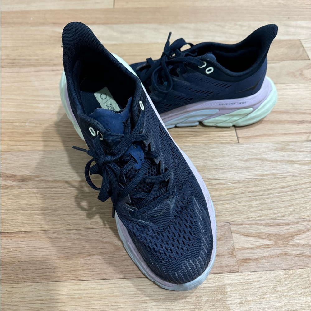 Size 8.5 Women’s Hoka Running Shoes